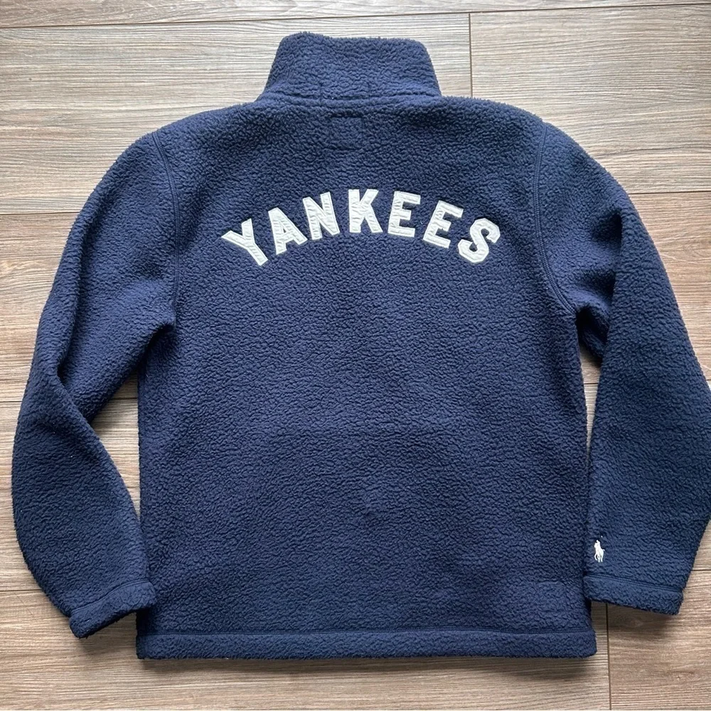 Polo Ralph Lauren | Yankees Fleece Pullover in Navy Blue (Small)